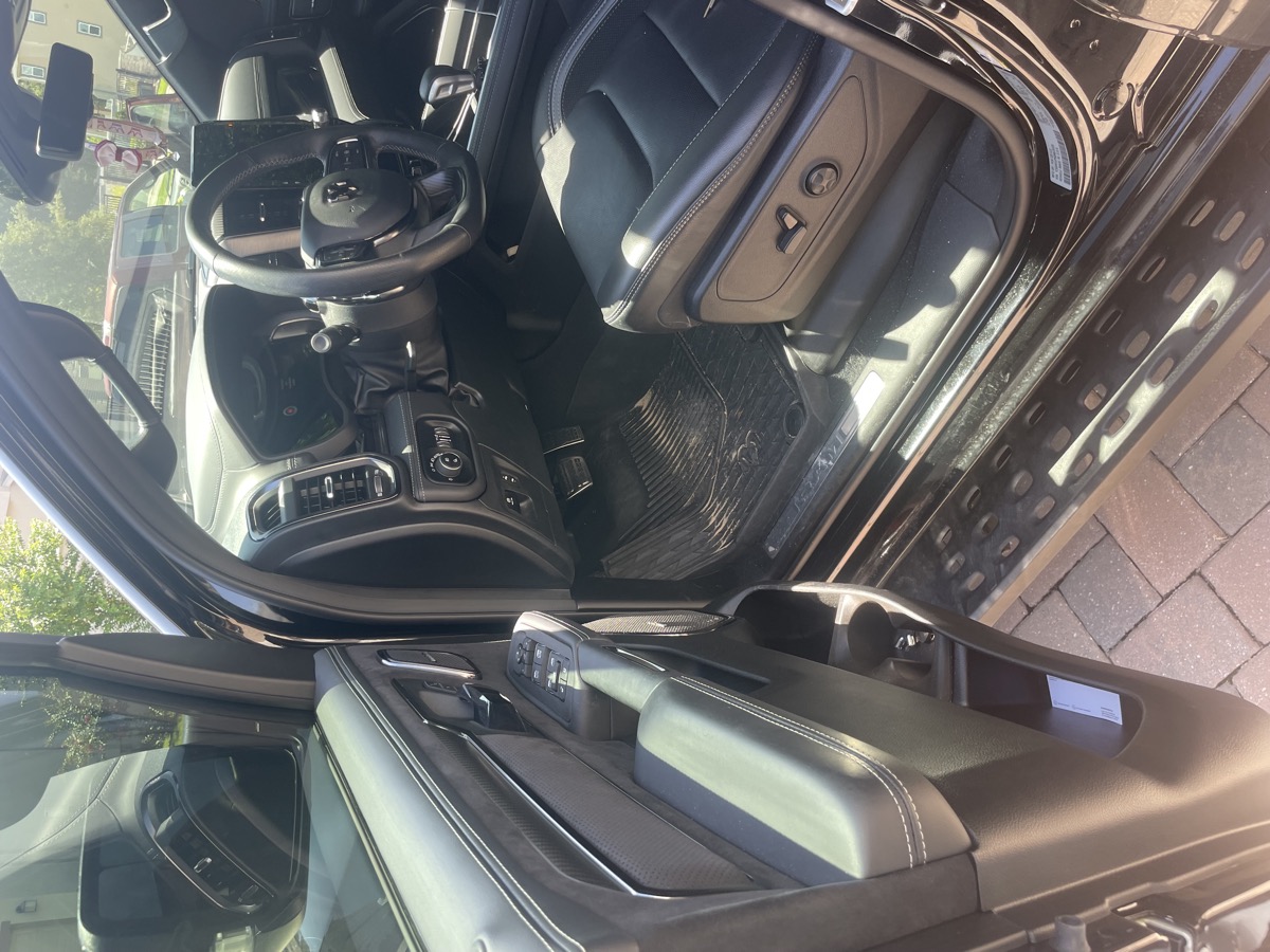 Sudzee detailing work 4