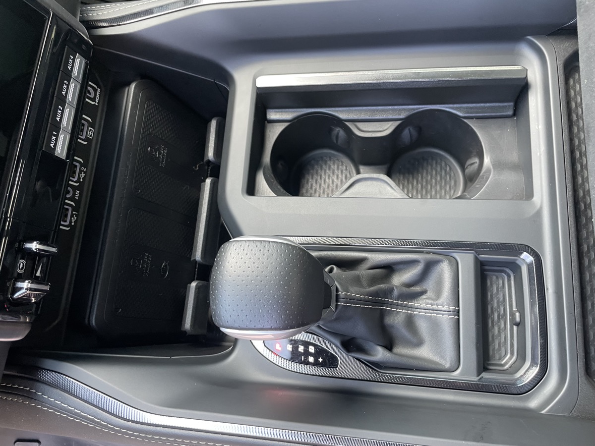 Sudzee detailing work 14